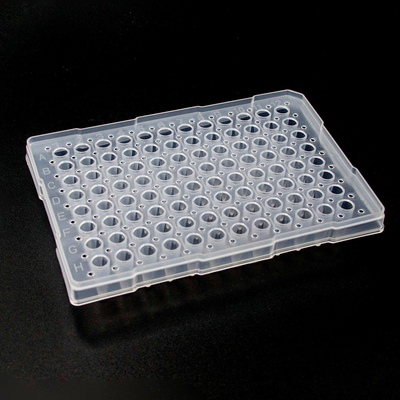 la placa de la polimerización en cadena del pozo de los materiales consumibles 96 del laboratorio con la película USP del lacre aprobó material de los PP esterilizada