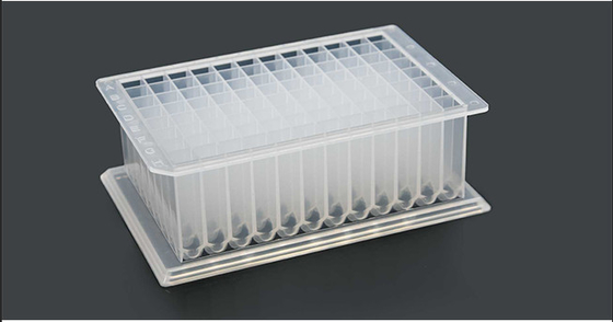 U Bottom PCR Consumibles 2.2ml Placa de 96 pocillos profundos con borde de faldón