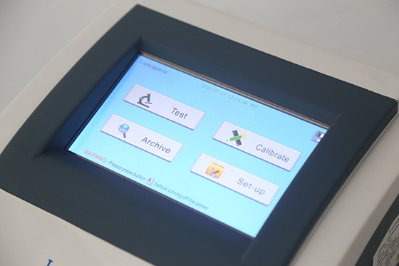 Certificación del analizador de inmunoensayo fluorescente AC240V ISO13485